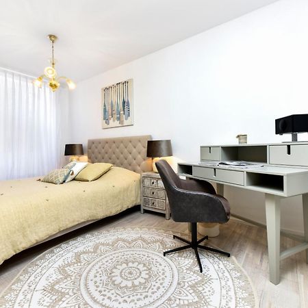 Luxury Apartment Sunce 罗维尼 外观 照片