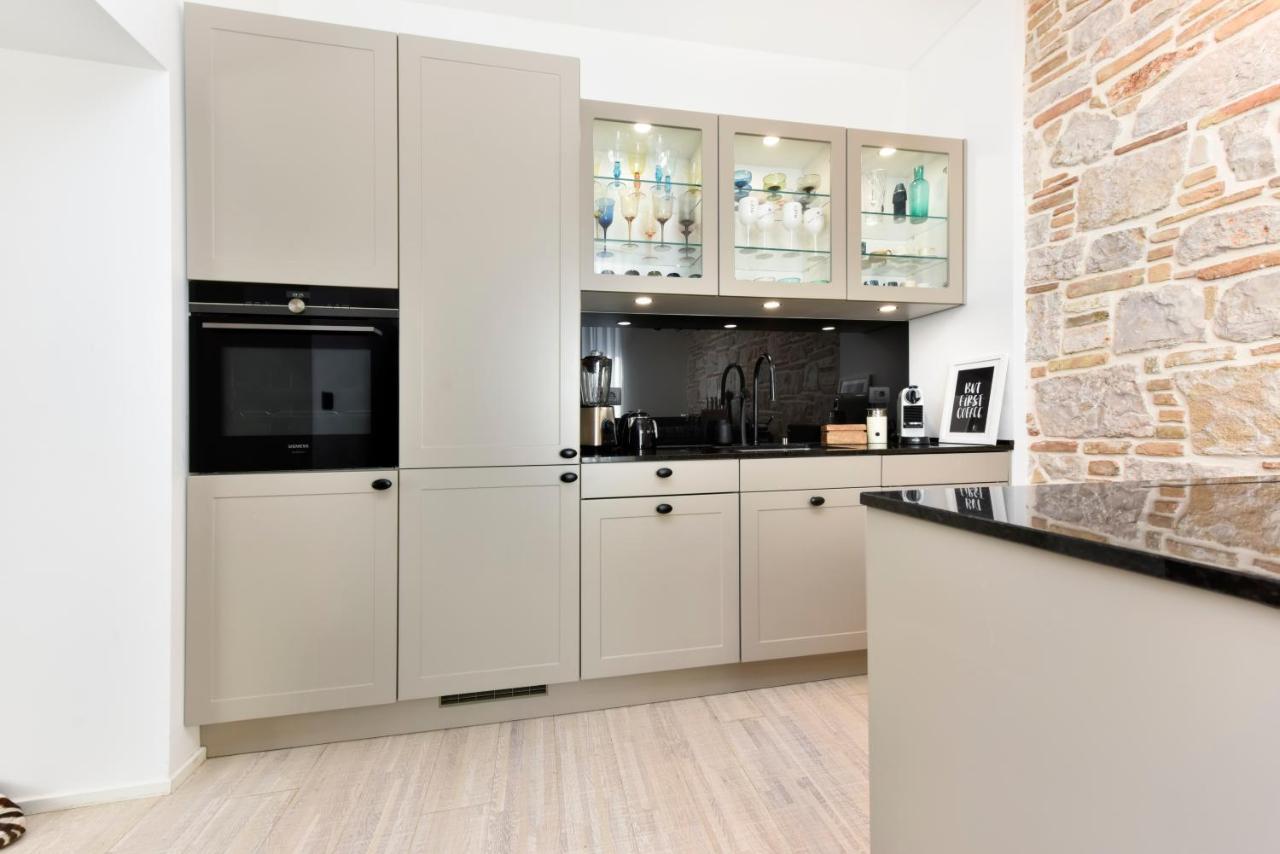 Luxury Apartment Sunce 罗维尼 外观 照片
