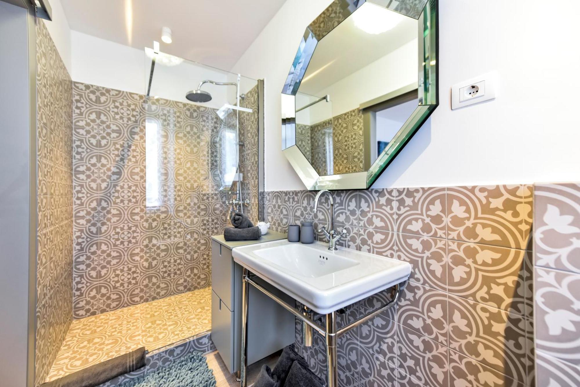 Luxury Apartment Sunce 罗维尼 外观 照片
